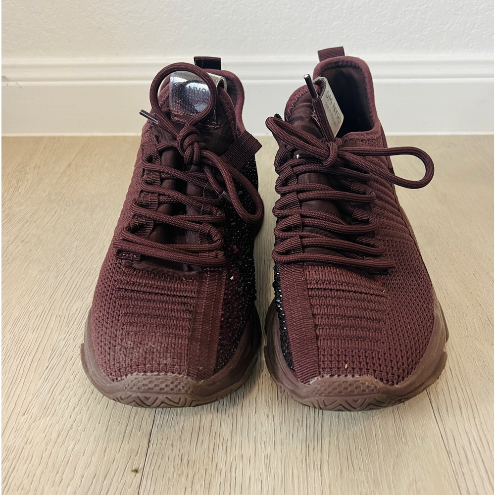 Steve Madden Women's Maxima Sneaker Wine Color Size 9